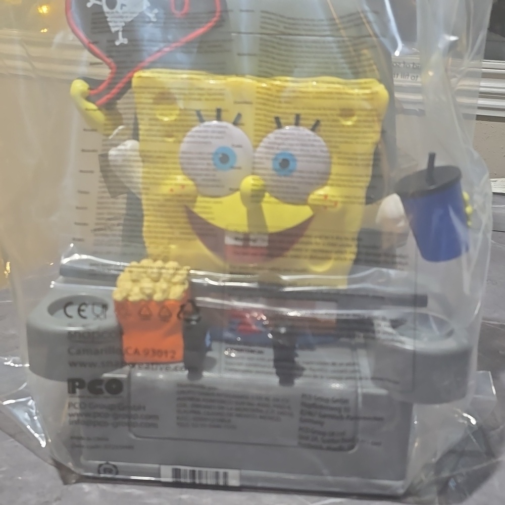 SPONGRBOB POPCORN BUCKET REGAL LIMITED EDITION - Picture 2 of 3